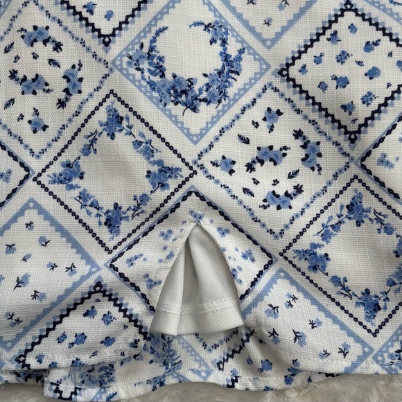 ALTAR’D STATE Mini Dress Blue and White Patterned Large - Picture 7 of 8